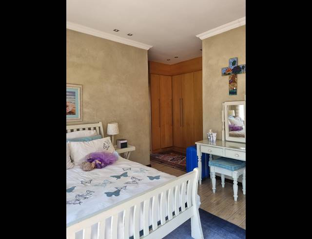 3 BEDROOM HOUSE FOR SALE IN BIRDWOOD ESTATE